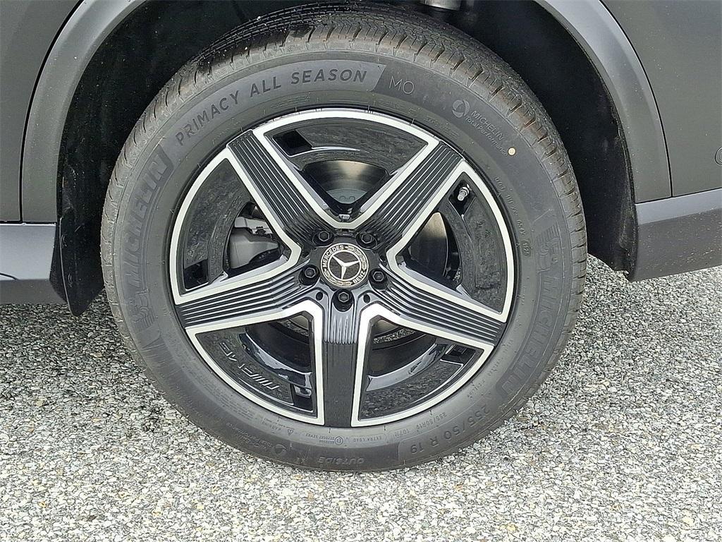 new 2026 Mercedes-Benz GLC 300 car, priced at $67,855