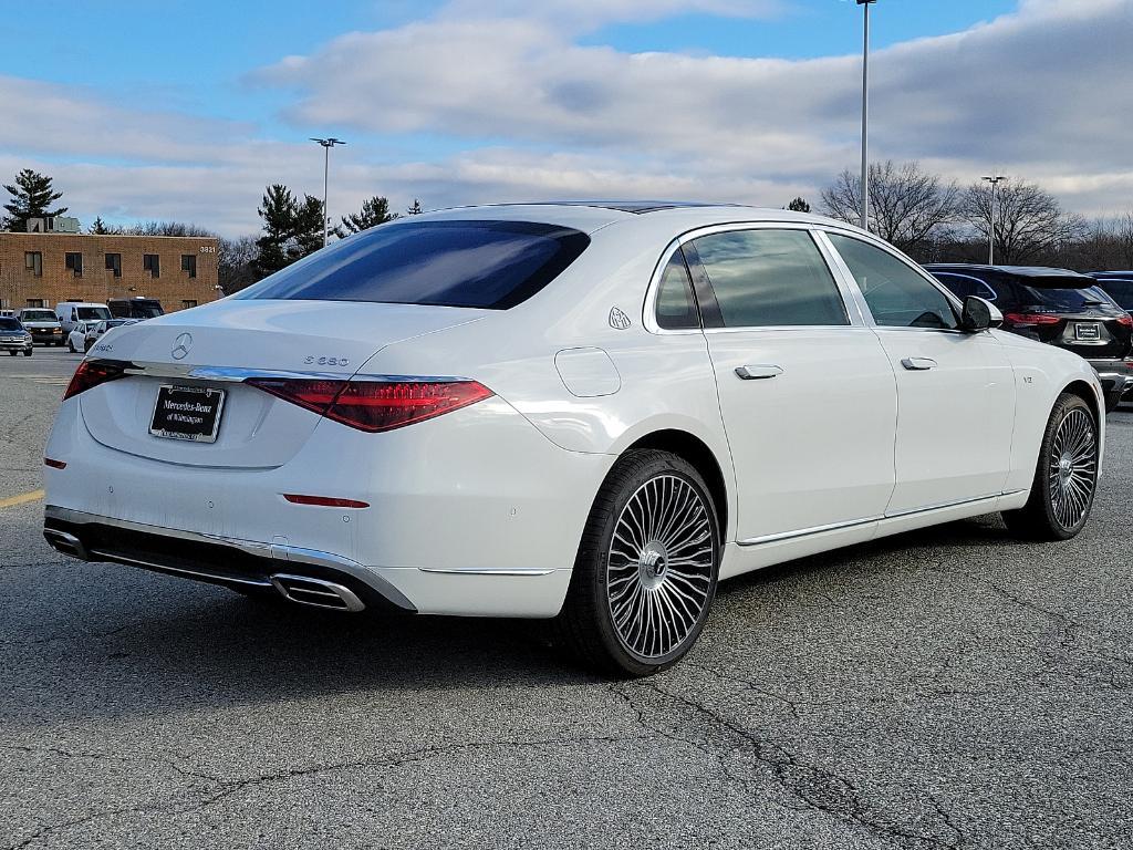 new 2024 Mercedes-Benz Maybach S 680 car, priced at $252,405