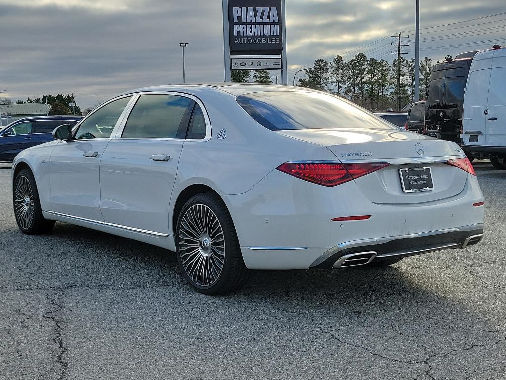 new 2024 Mercedes-Benz Maybach S 680 car, priced at $252,405