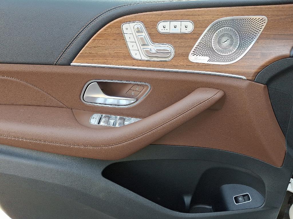 used 2024 Mercedes-Benz GLE 350 car, priced at $59,900