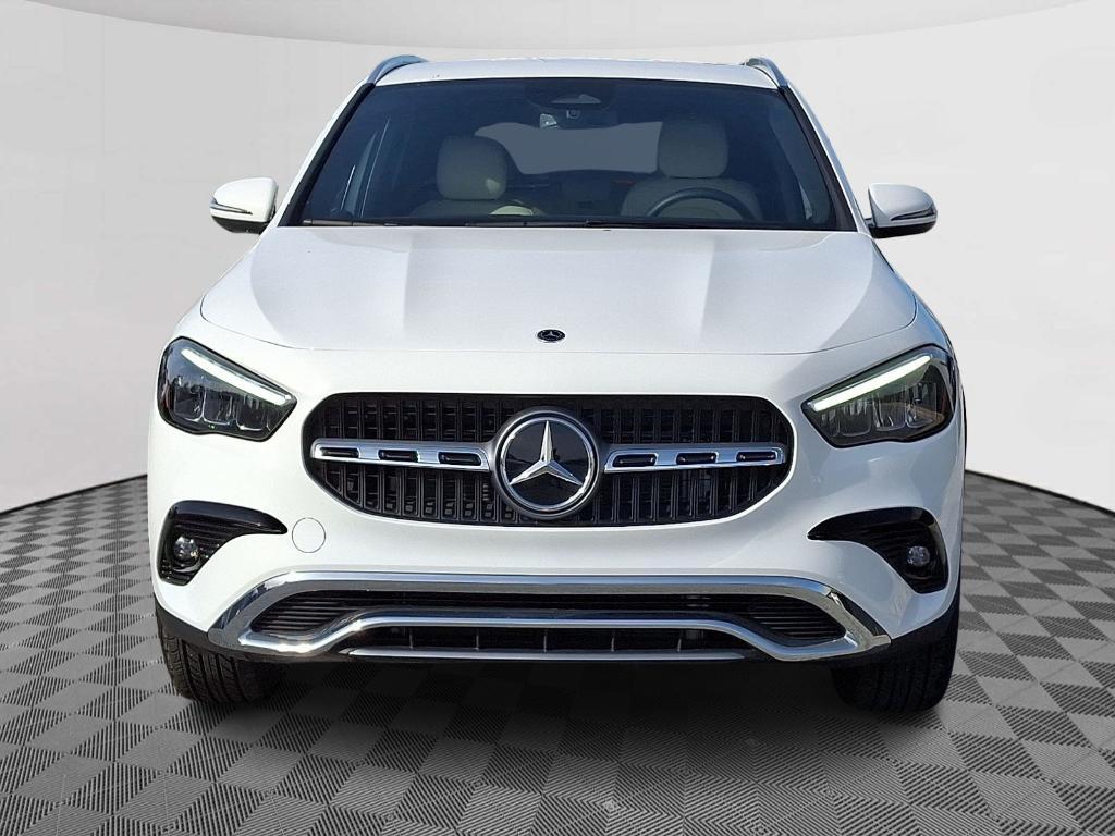 used 2025 Mercedes-Benz GLA 250 car, priced at $40,900