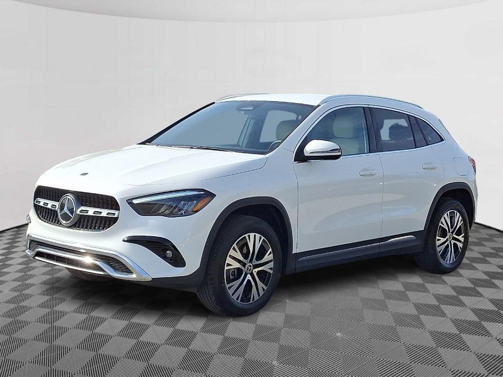 used 2025 Mercedes-Benz GLA 250 car, priced at $40,900