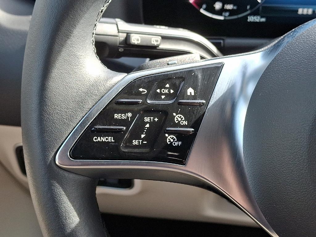 used 2025 Mercedes-Benz GLA 250 car, priced at $40,900