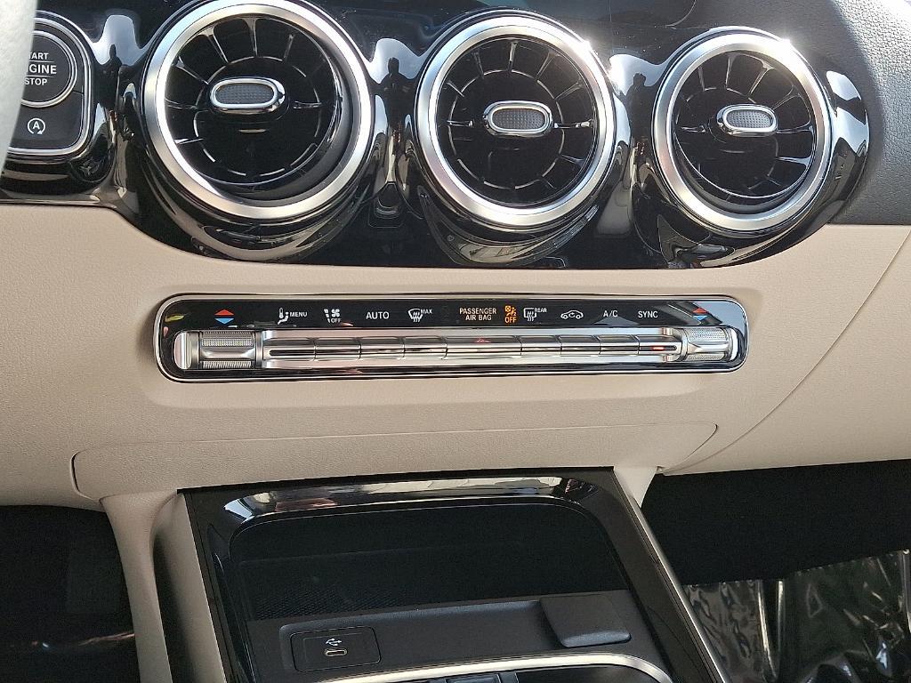 used 2025 Mercedes-Benz GLA 250 car, priced at $40,900