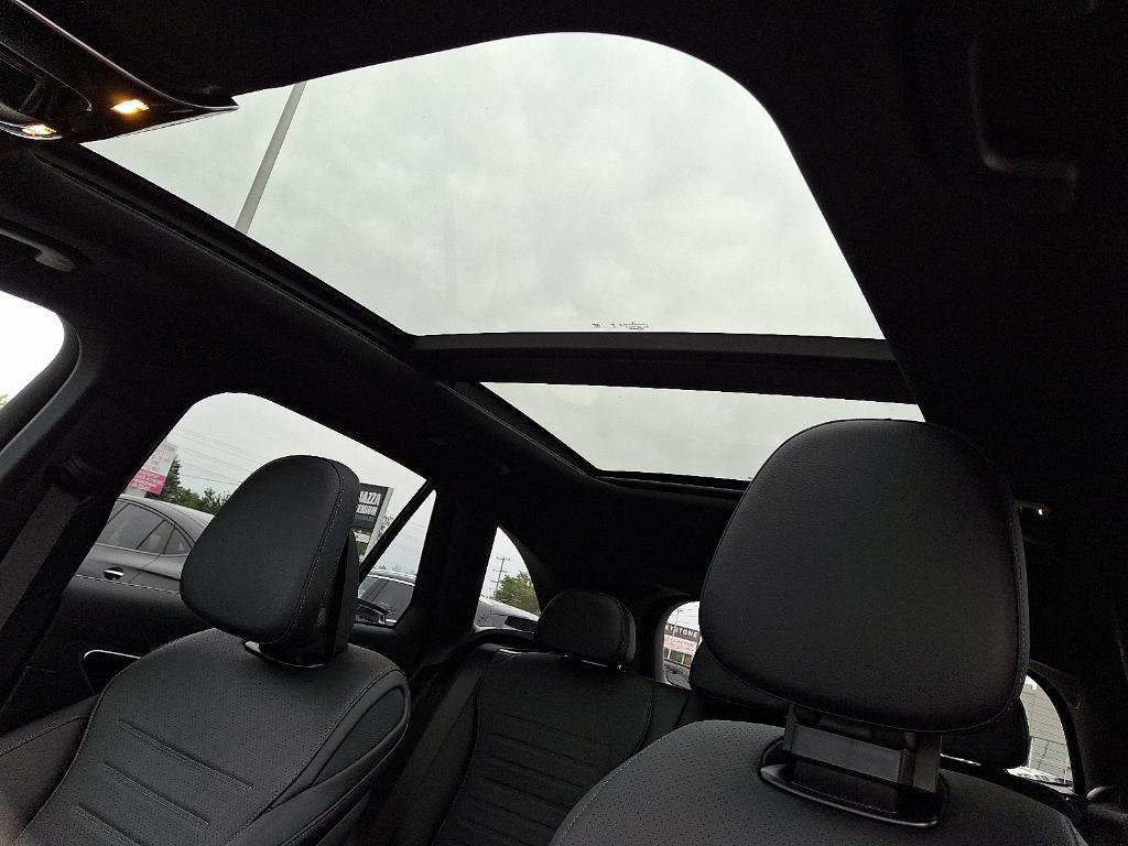 new 2026 Mercedes-Benz GLC 300 car, priced at $59,020