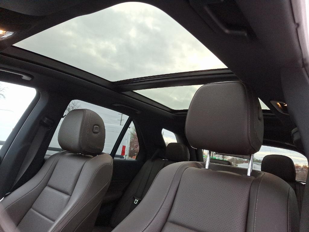 used 2022 Mercedes-Benz GLE 350 car, priced at $47,900
