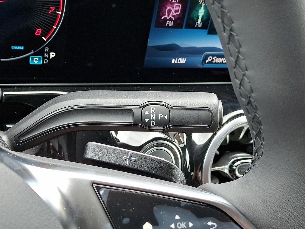 new 2025 Mercedes-Benz GLA 250 car, priced at $47,295