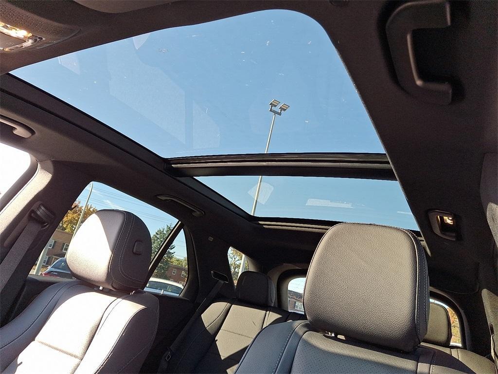 new 2026 Mercedes-Benz GLE 350 car, priced at $72,750