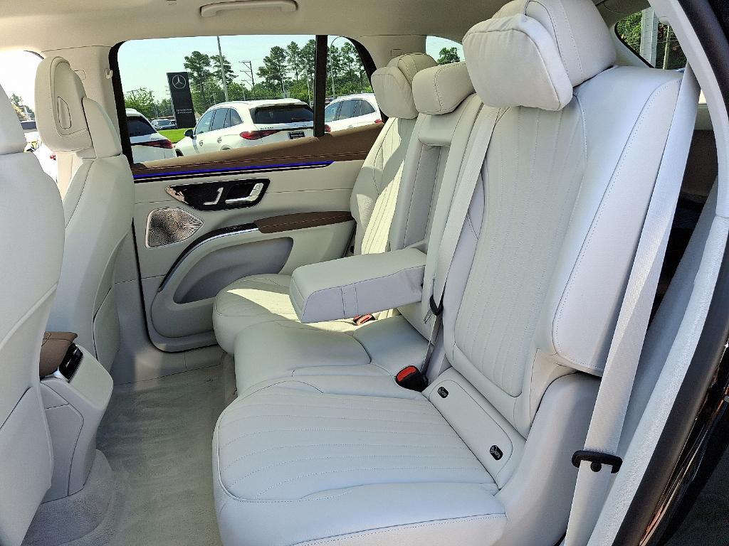 used 2023 Mercedes-Benz EQS 580 car, priced at $62,900