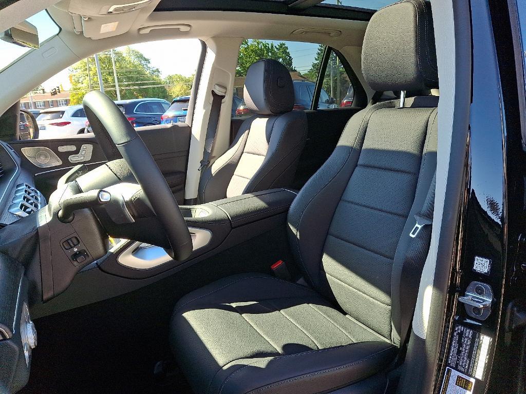 new 2026 Mercedes-Benz GLE 350 car, priced at $73,900