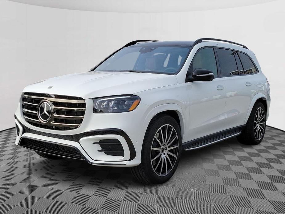 new 2024 Mercedes-Benz GLS 580 car, priced at $118,985