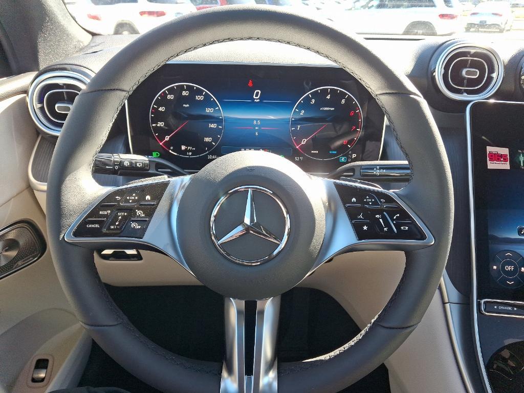 new 2025 Mercedes-Benz GLC 300 car