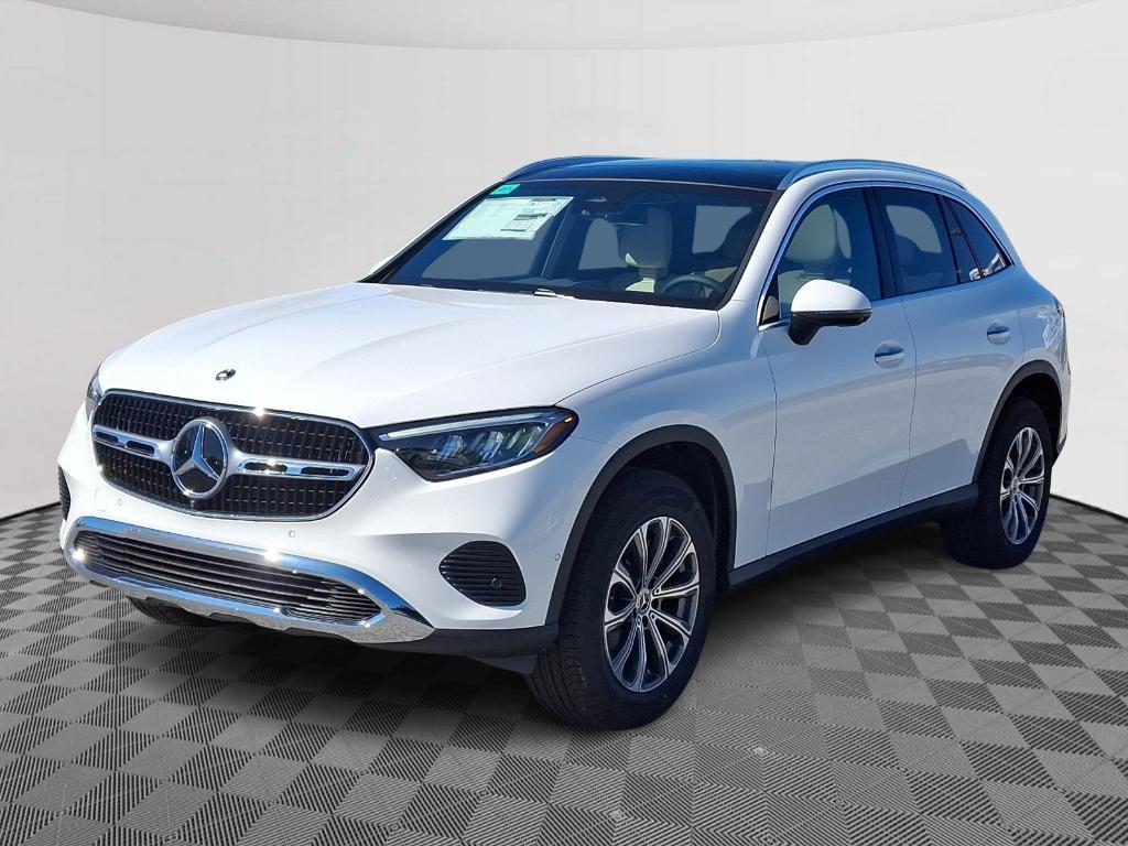 new 2025 Mercedes-Benz GLC 300 car