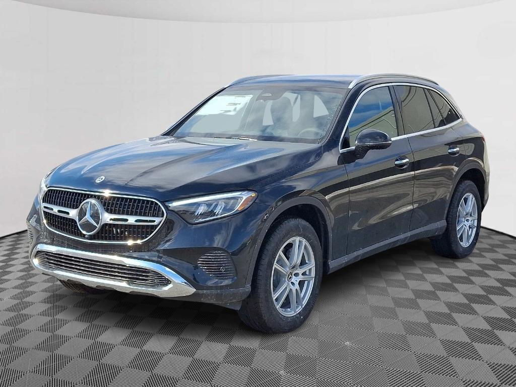 new 2025 Mercedes-Benz GLC 300 car, priced at $54,185