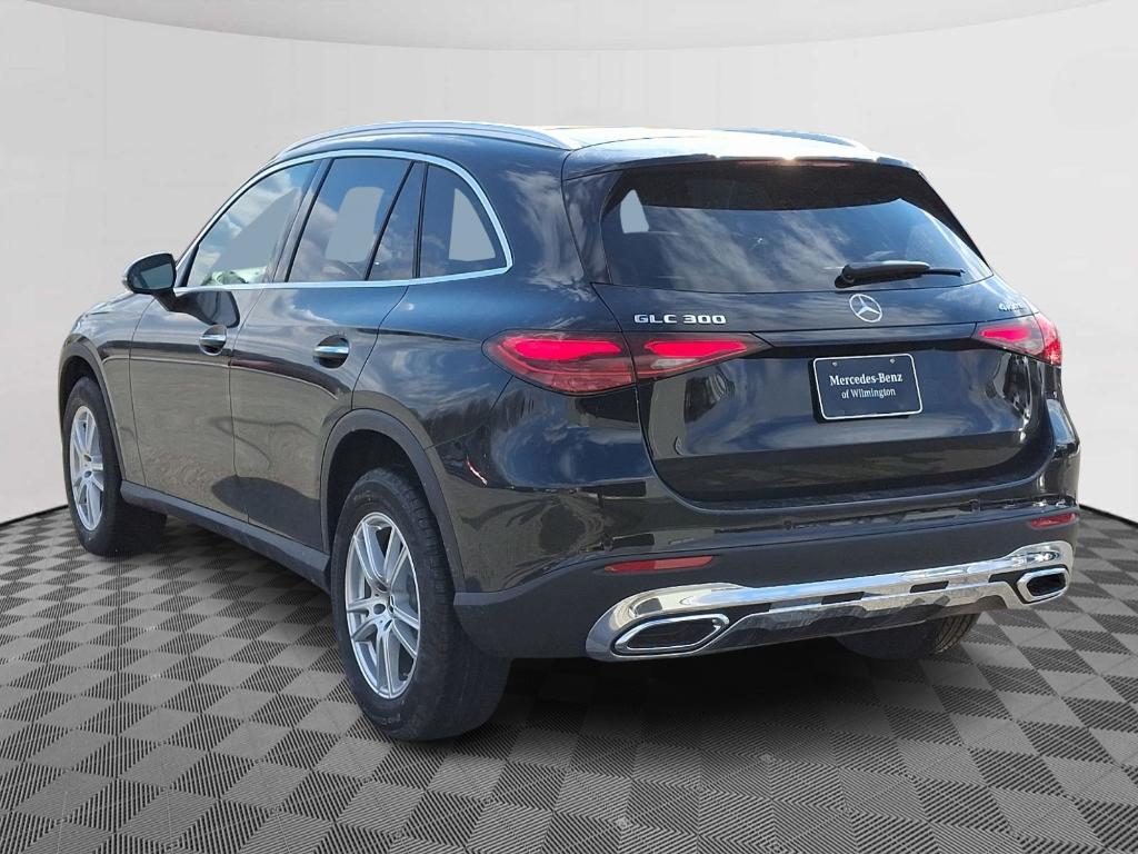 new 2025 Mercedes-Benz GLC 300 car, priced at $54,185