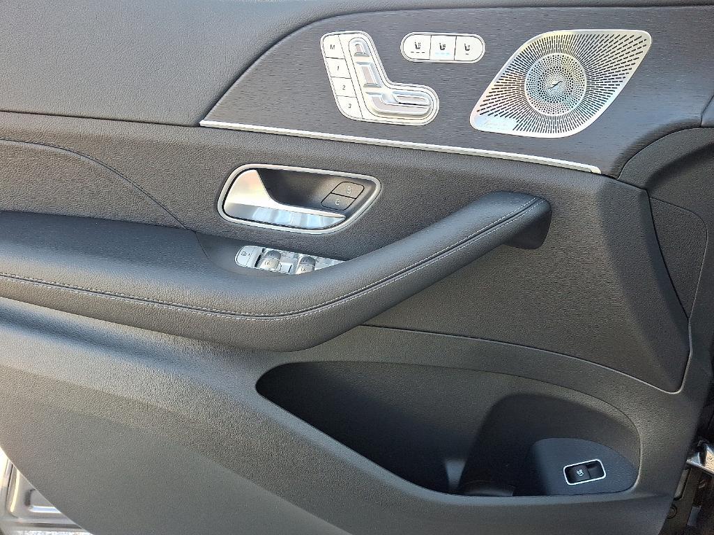 new 2026 Mercedes-Benz GLE 350 car, priced at $71,465