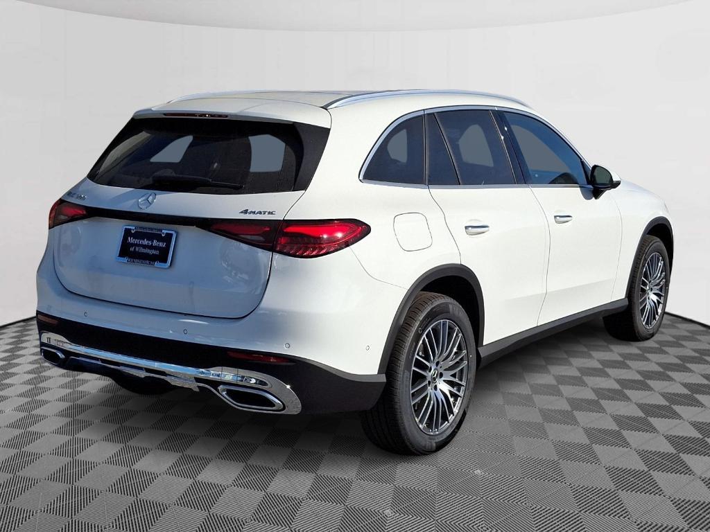 new 2025 Mercedes-Benz GLC 300 car, priced at $53,385