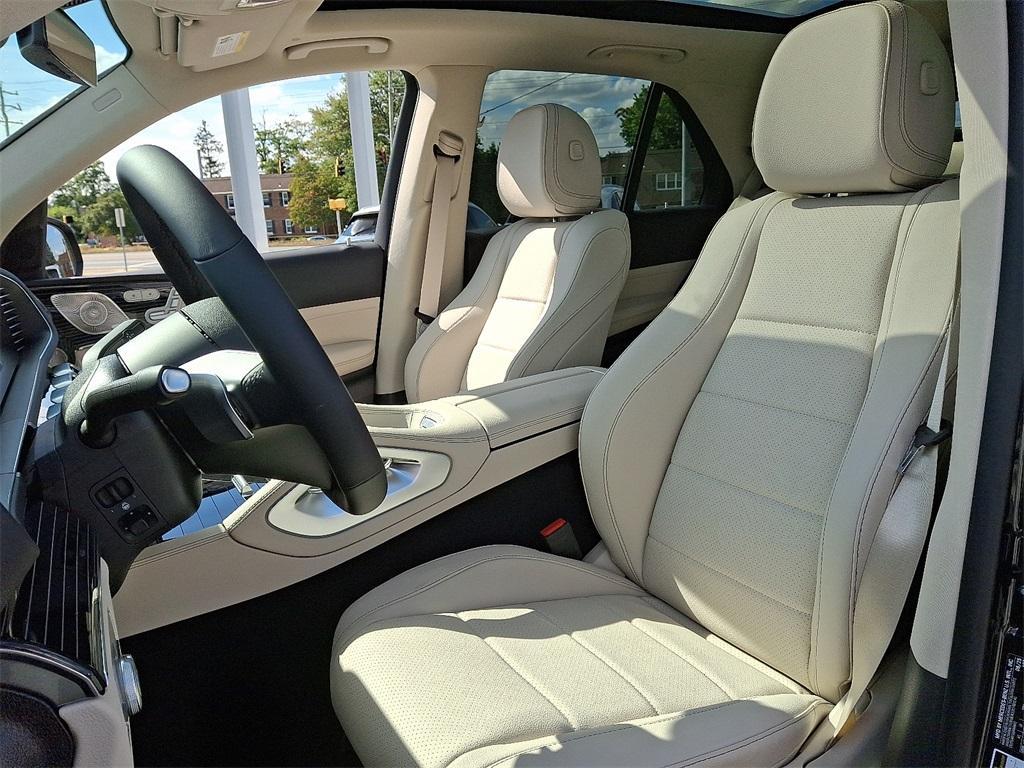 new 2026 Mercedes-Benz GLE 450 car, priced at $78,235