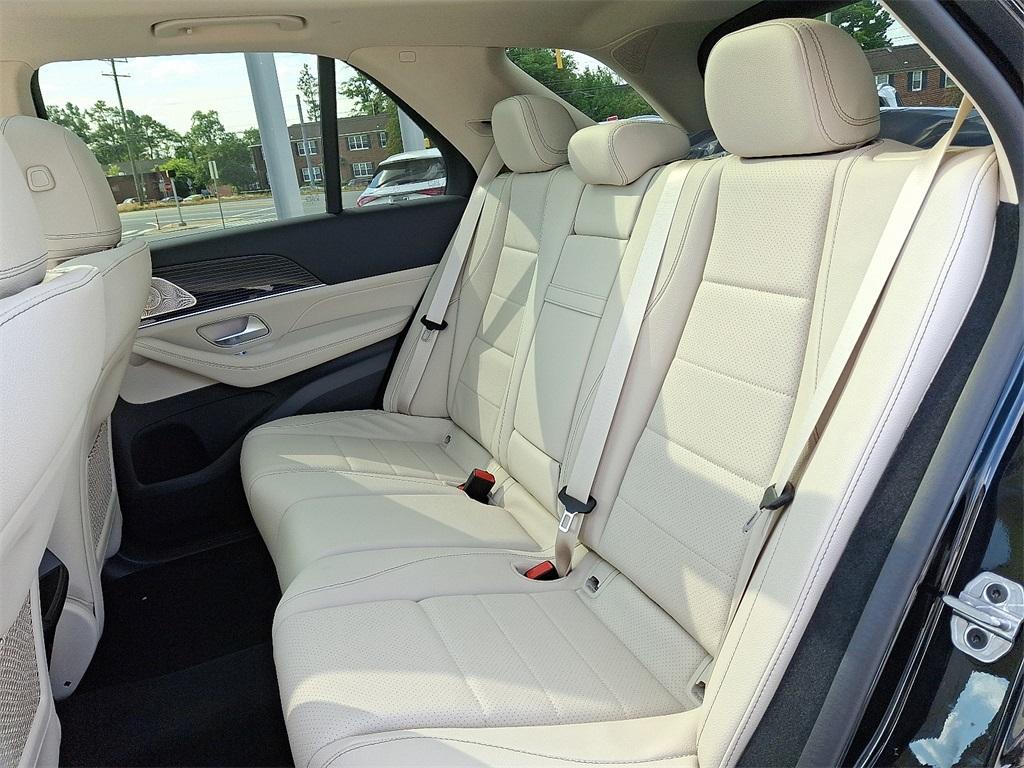 new 2026 Mercedes-Benz GLE 450 car, priced at $78,235