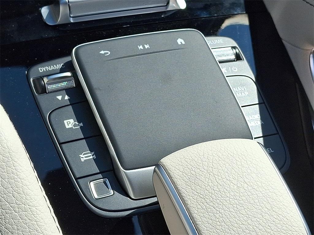 new 2026 Mercedes-Benz GLE 450 car, priced at $78,235