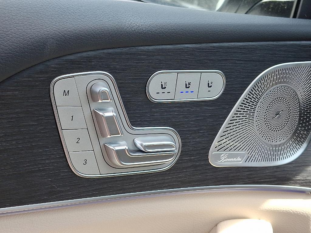 new 2025 Mercedes-Benz GLS 450 car, priced at $97,430