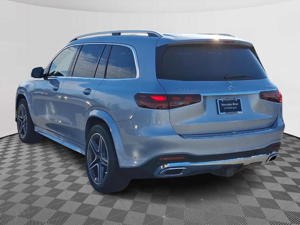 new 2025 Mercedes-Benz GLS 450 car, priced at $95,365