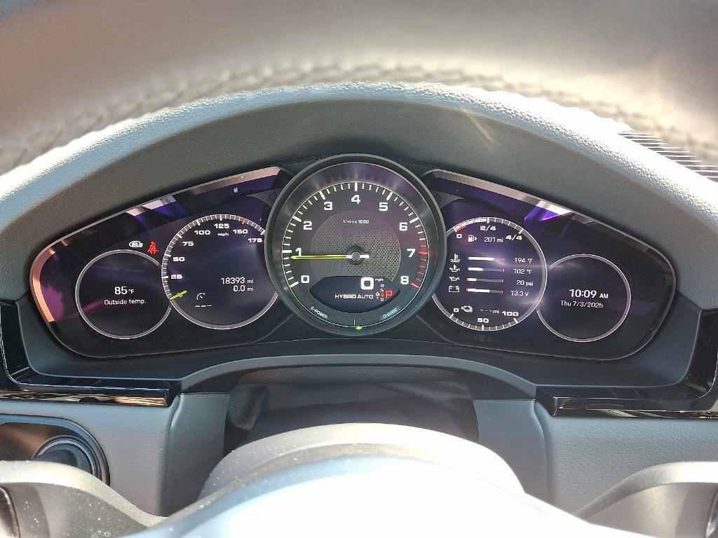 used 2022 Porsche Cayenne E-Hybrid Coupe car, priced at $74,900