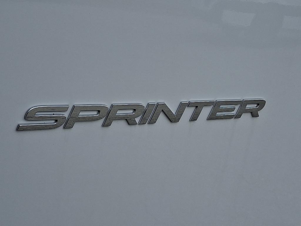 new 2025 Mercedes-Benz Sprinter 2500 car, priced at $77,086
