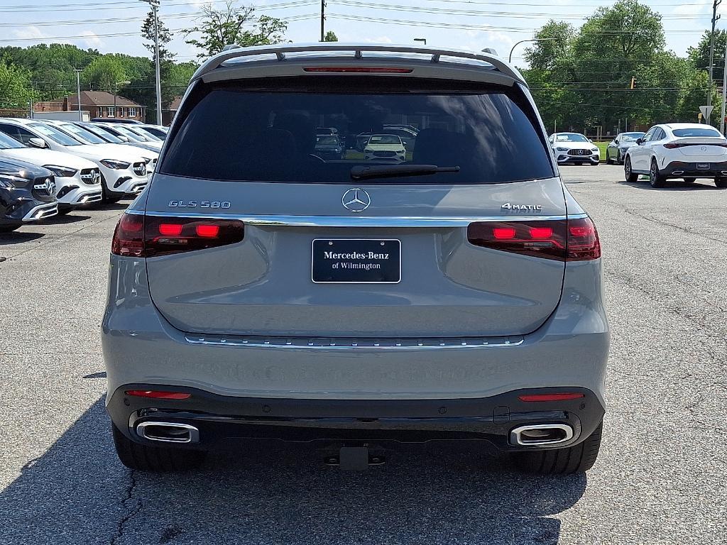 new 2025 Mercedes-Benz GLS 580 car, priced at $127,100