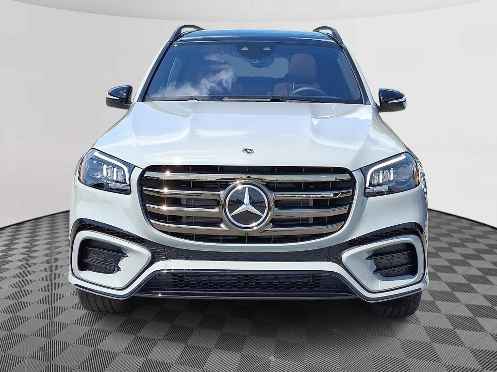new 2025 Mercedes-Benz GLS 580 car, priced at $127,100