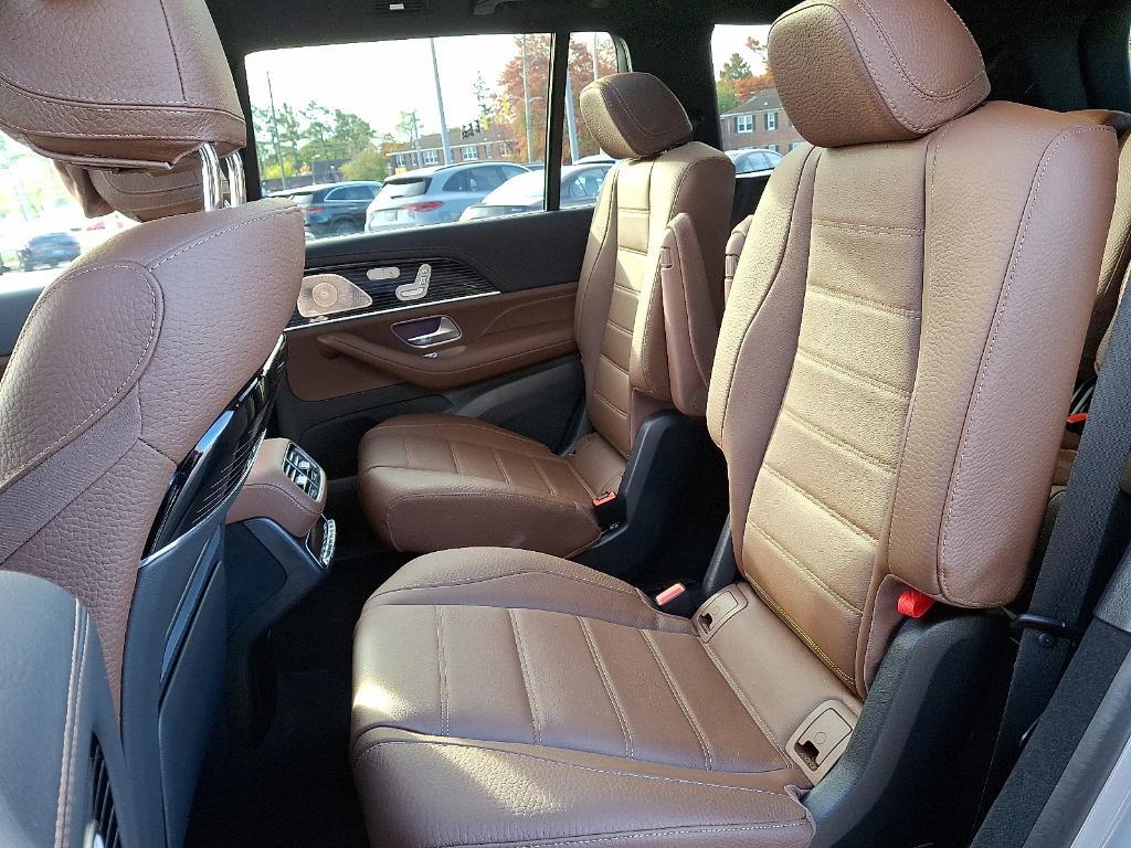 used 2025 Mercedes-Benz GLS 580 car, priced at $127,100