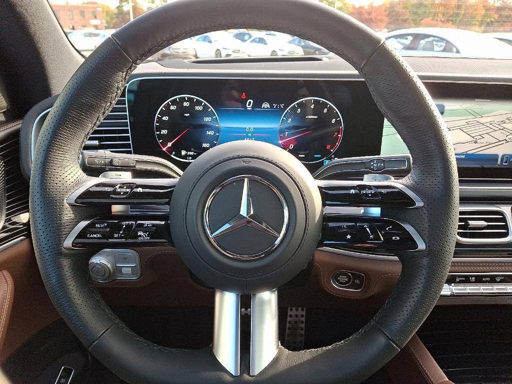 used 2025 Mercedes-Benz GLS 580 car, priced at $127,100