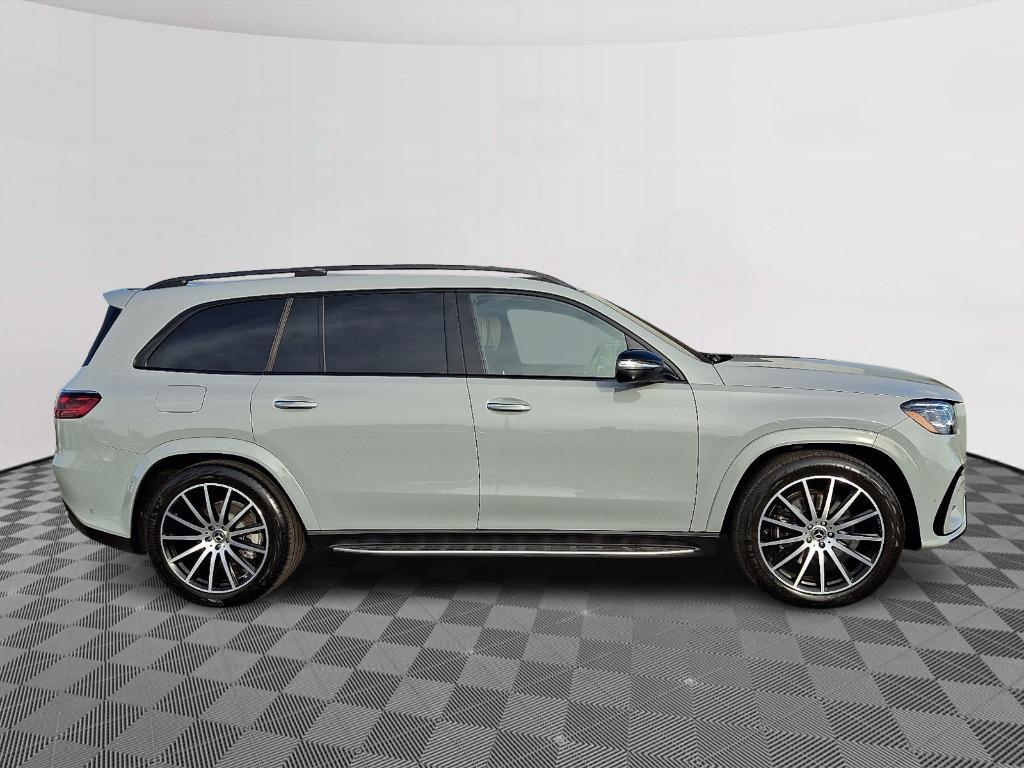 used 2025 Mercedes-Benz GLS 580 car, priced at $127,100