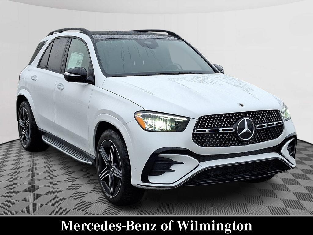 new 2025 Mercedes-Benz GLE 450 car, priced at $84,285