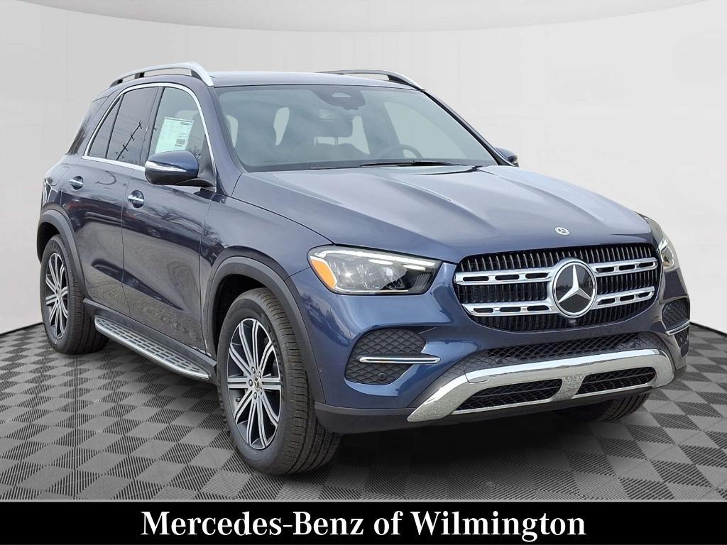 new 2025 Mercedes-Benz GLE 450 car, priced at $79,455