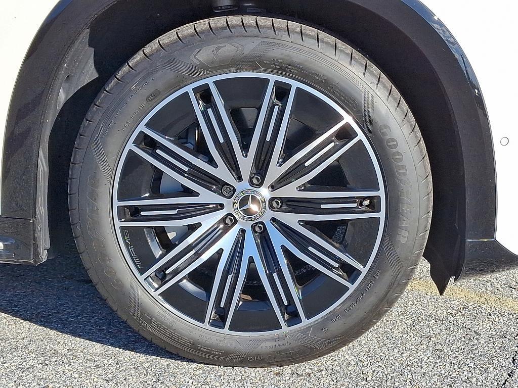 used 2023 Mercedes-Benz EQS 580 car, priced at $64,900