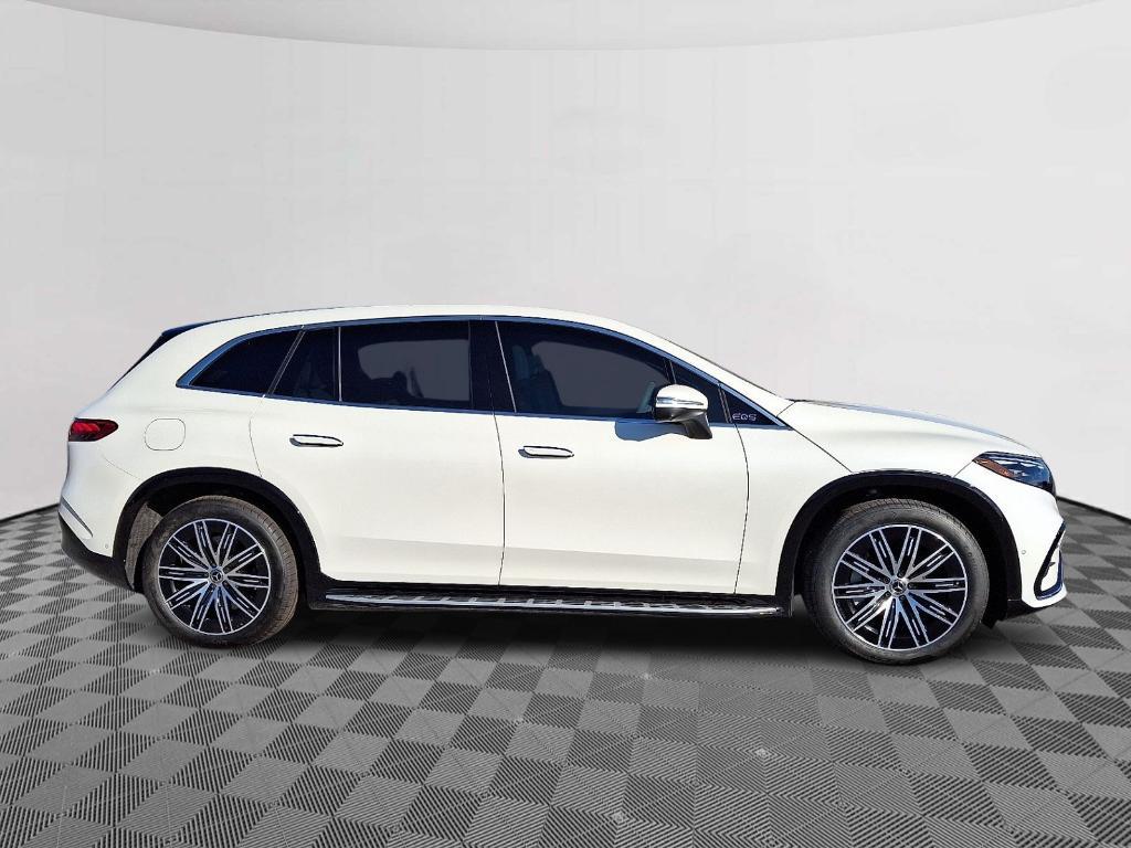 used 2023 Mercedes-Benz EQS 580 car, priced at $64,900