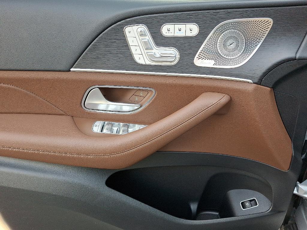 used 2024 Mercedes-Benz GLE 350 car, priced at $58,900