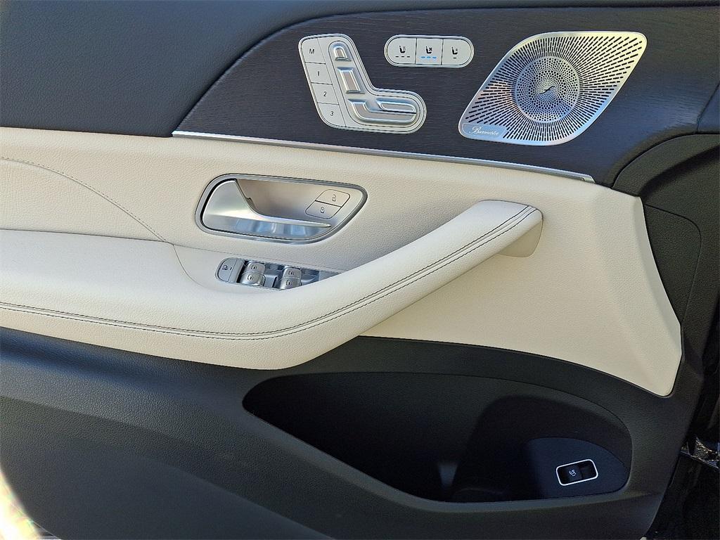 new 2026 Mercedes-Benz GLE 450 car, priced at $80,530