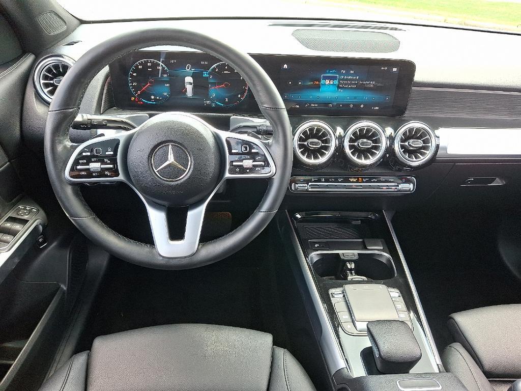 used 2022 Mercedes-Benz GLB 250 car, priced at $29,900