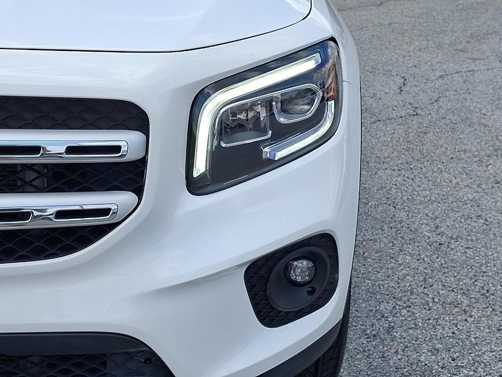 used 2022 Mercedes-Benz GLB 250 car, priced at $29,900