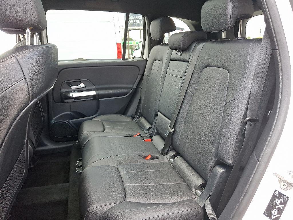 used 2022 Mercedes-Benz GLB 250 car, priced at $29,900