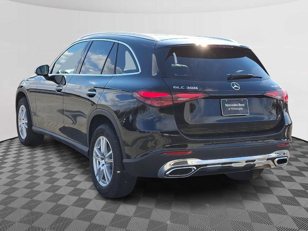 new 2025 Mercedes-Benz GLC 300 car, priced at $54,780