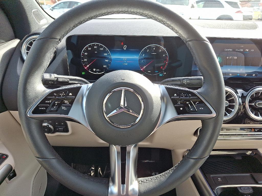 used 2025 Mercedes-Benz GLA 250 car, priced at $43,900