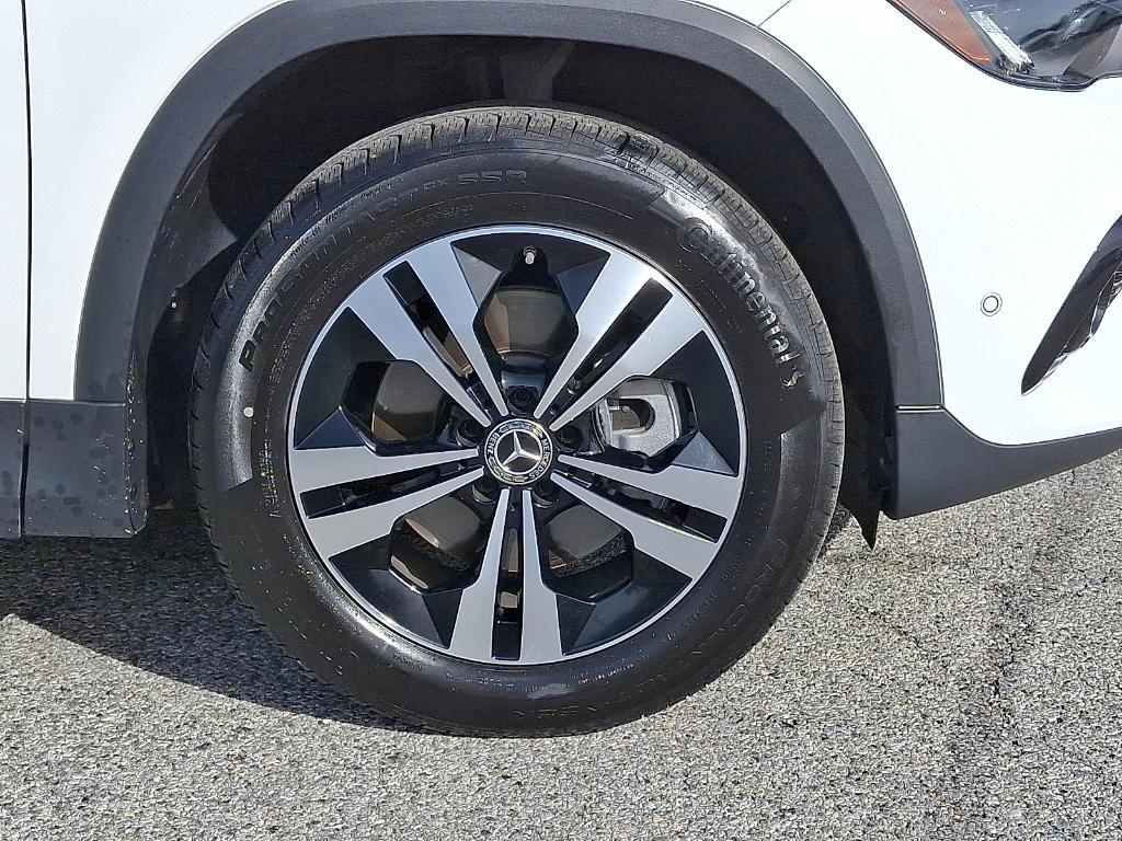 used 2025 Mercedes-Benz GLA 250 car, priced at $43,900