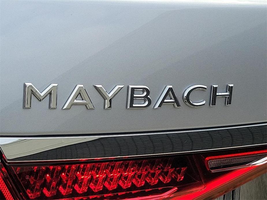 new 2024 Mercedes-Benz Maybach S 580 car, priced at $215,755