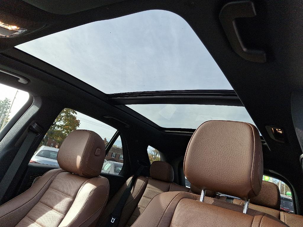 new 2026 Mercedes-Benz GLE 350 car