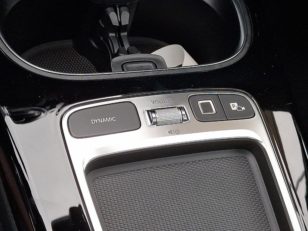 new 2025 Mercedes-Benz CLA 250 car, priced at $48,895