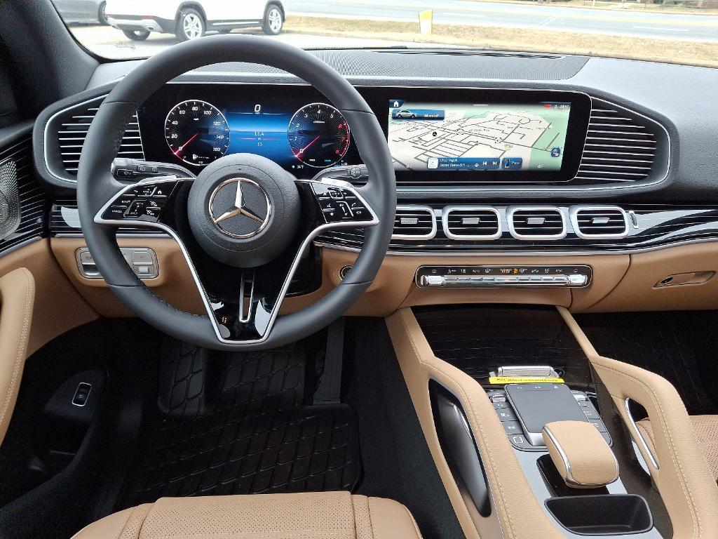 new 2025 Mercedes-Benz GLE 450 car, priced at $81,375