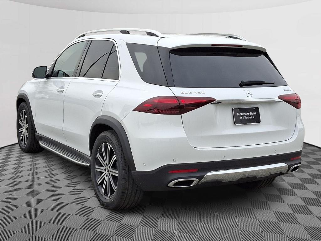 new 2025 Mercedes-Benz GLE 450 car, priced at $81,375